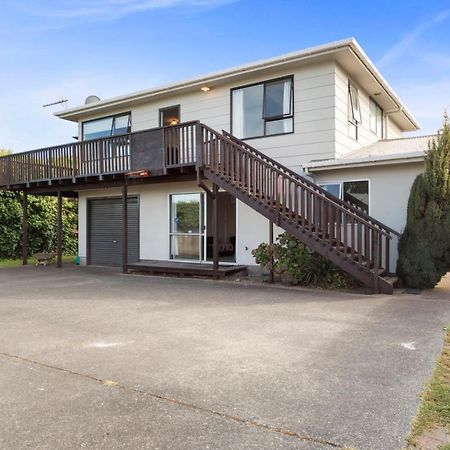 Rainbow Lake House - Lake Taupo Holiday Home Zewnętrze zdjęcie